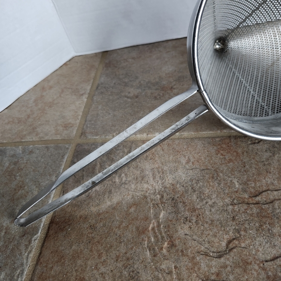 Vintage Adcraft Aluminum Cone Strainer - Picture 6 of 16